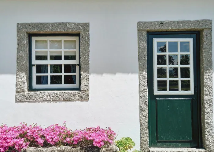 Casa Dos Pinheiros - Pinheiros Fafe