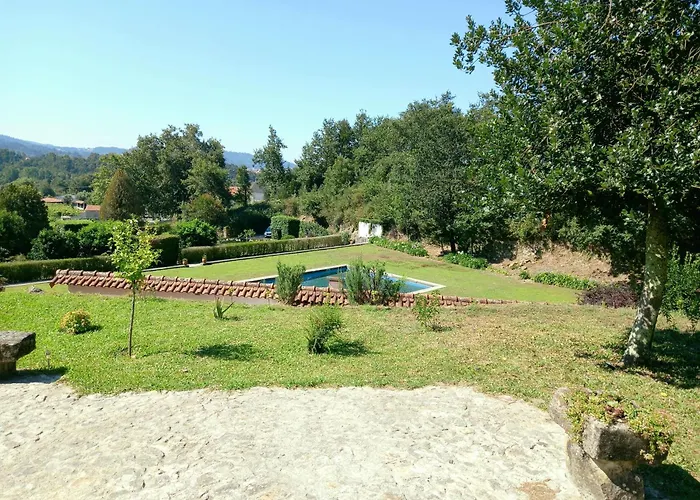 Casa Dos Pinheiros - Pinheiros Fafe